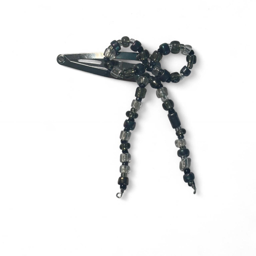 Beaded bow hair clip