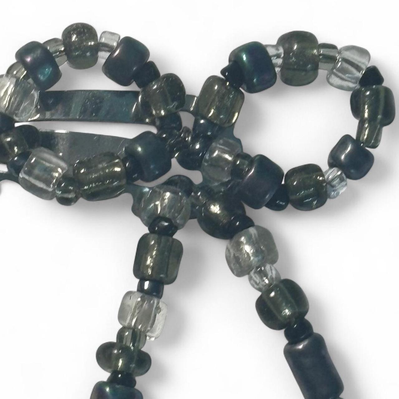 Beaded bow hair clip