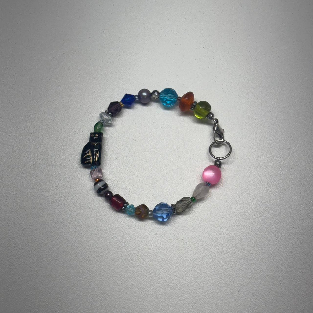 Black cat mixed bead bracelet